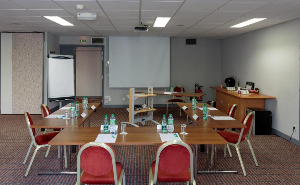Holiday Inn Clermont Ferrand Centre By Ihg Esterno foto