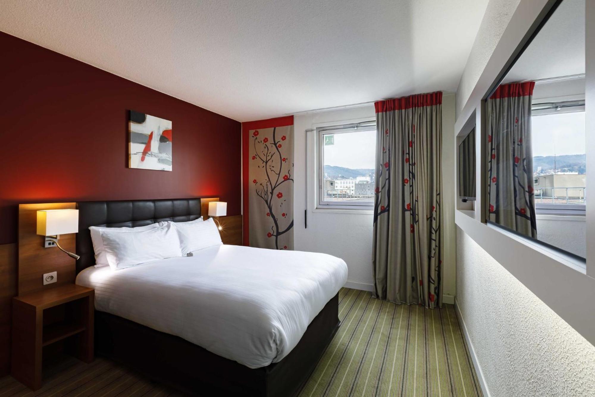 Holiday Inn Clermont Ferrand Centre By Ihg Esterno foto
